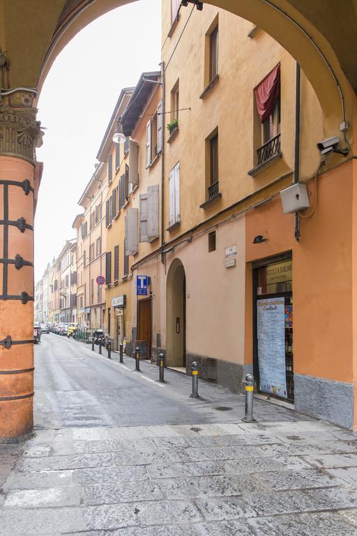 Petroni 38 By Studio Vita Bologna Buitenkant foto