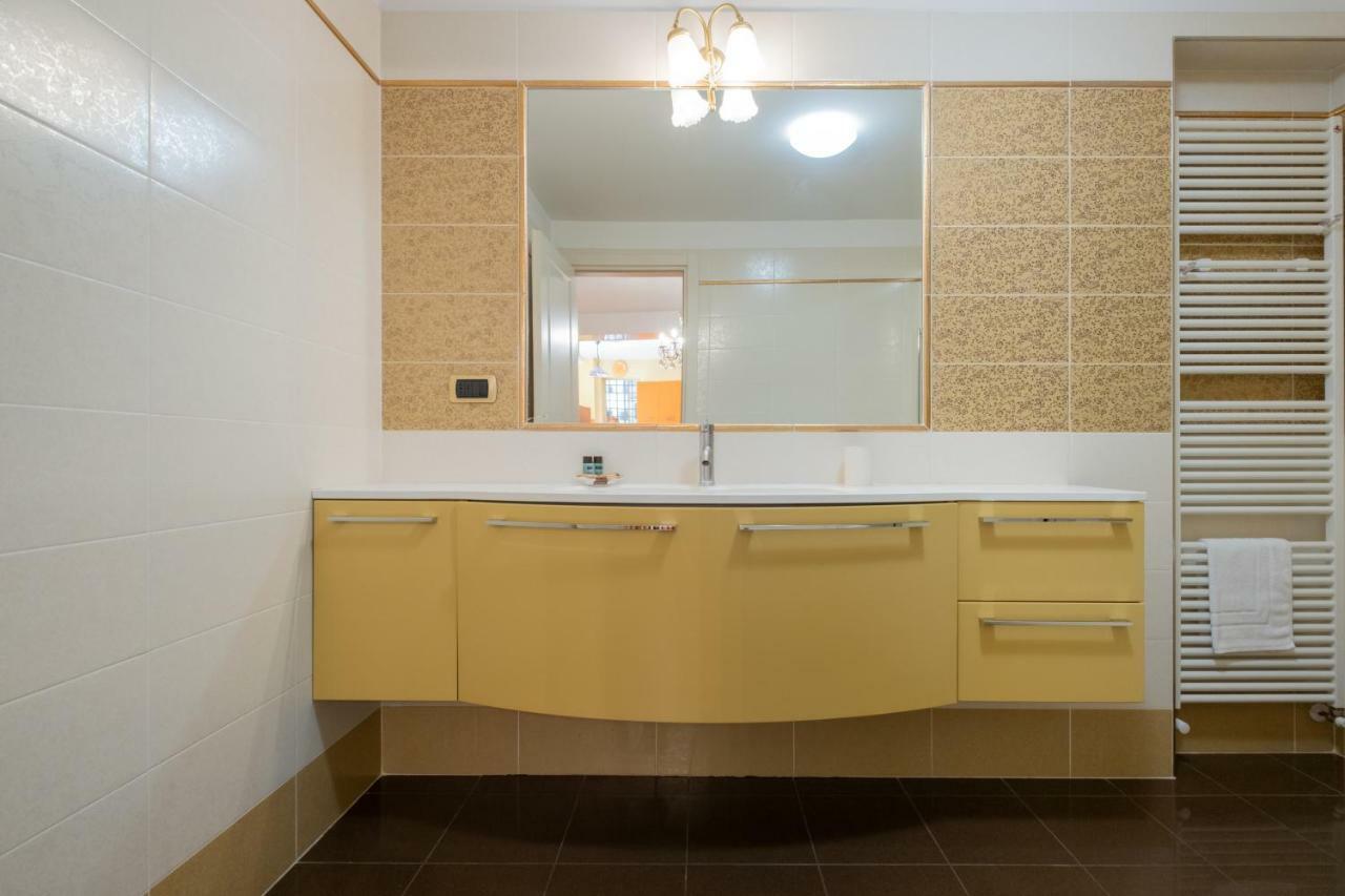 Petroni 38 By Studio Vita Bologna Buitenkant foto